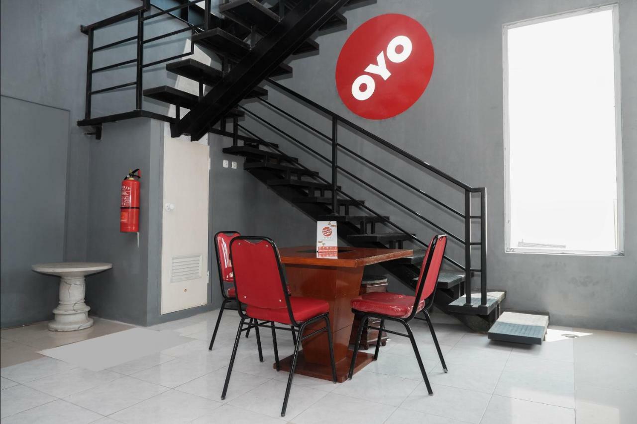 Oyo 682 Ceria Homestay Syariah Σεμαράνγκ Εξωτερικό φωτογραφία